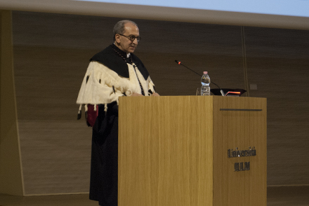 Il Rettore IULM, Professor Giovanni Puglisi Il Rettore IULM, Professor Giovanni Puglisi