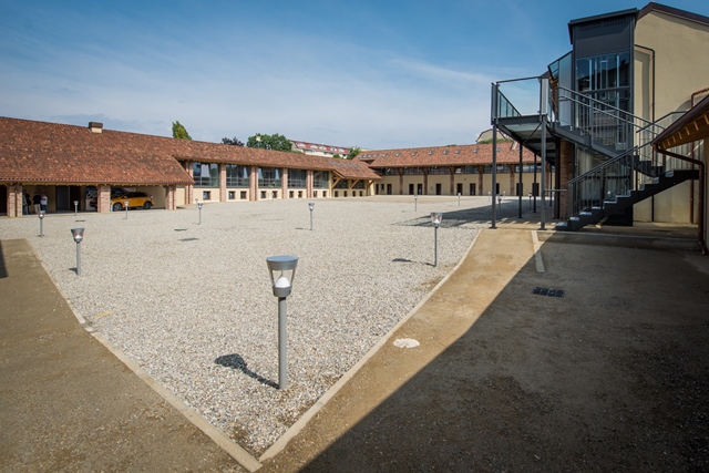 Cascina Moncucco (esterno) Cascina Moncucco (esterno)