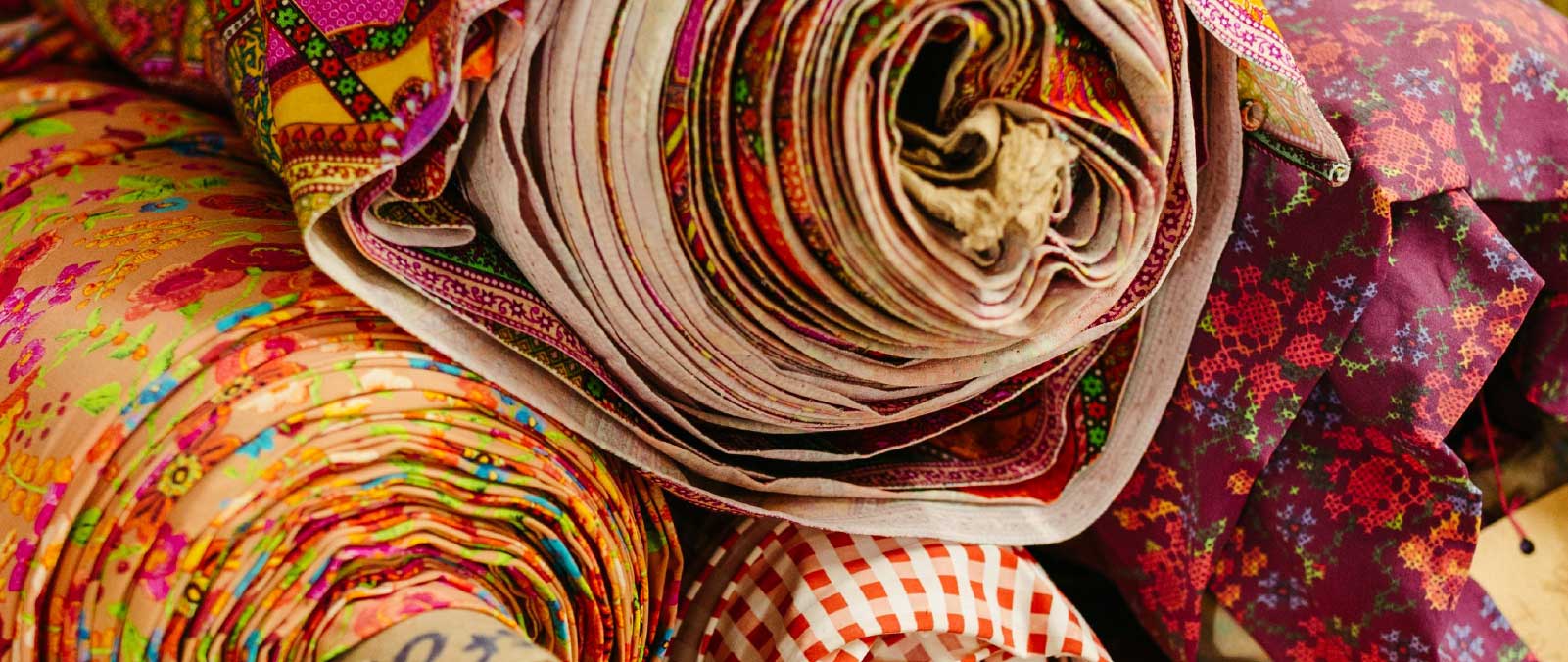 Dal disegno alla realtà: il tessuto dà corpo ai sogni