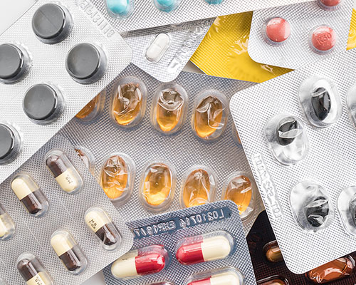 Farmaci da portare in viaggio